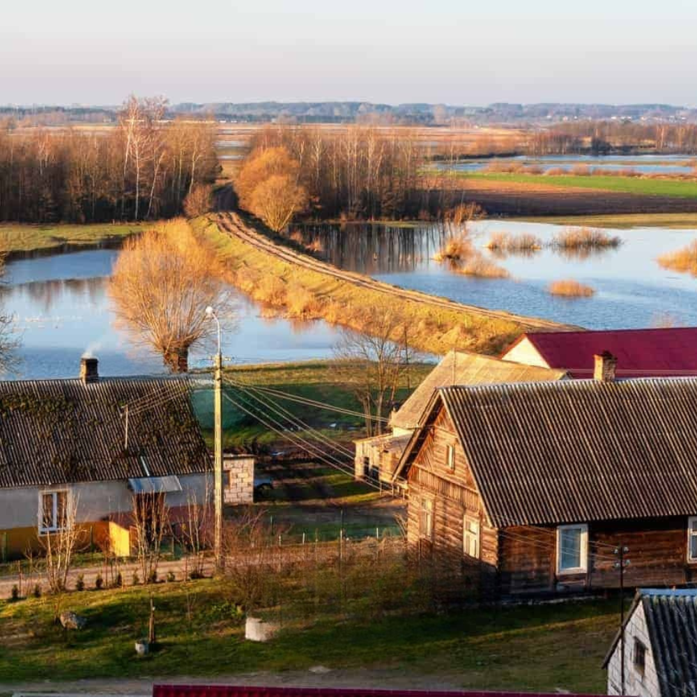 Podlasie – 10 miejsc, które musisz zobaczyć podczas urlopu w domkach nad Narwią