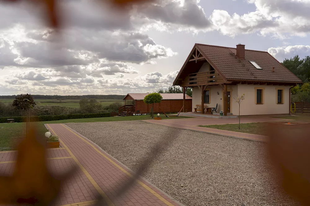 Podlasie jesienią – wrzesień nad Narwią | Urlop w domkach na Podlasiu