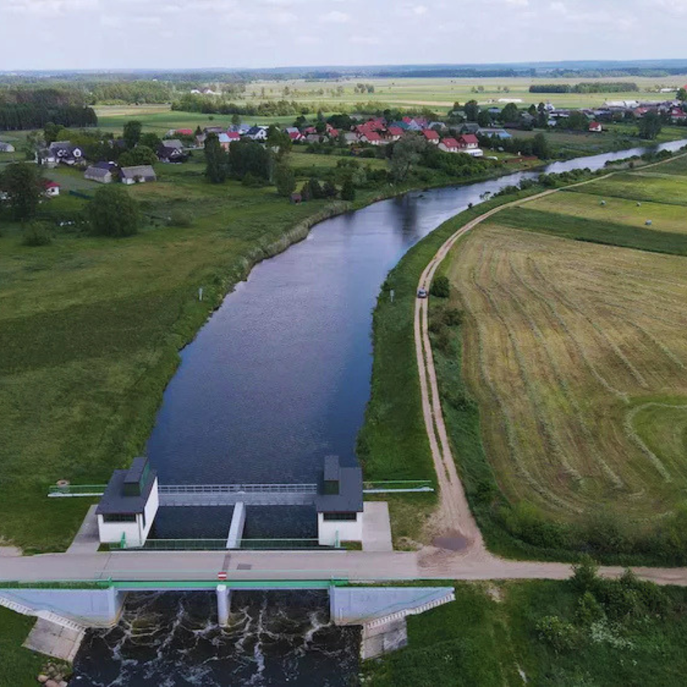 Atrakcje w okolicy Żwirowej Góry — Kiermusy, Szlak Królowej Bony i najciekawsze miejsca